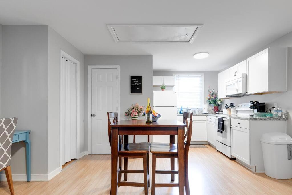 E3 Centrally Located In Carytown Fully Fenced ريتشموند المظهر الخارجي الصورة